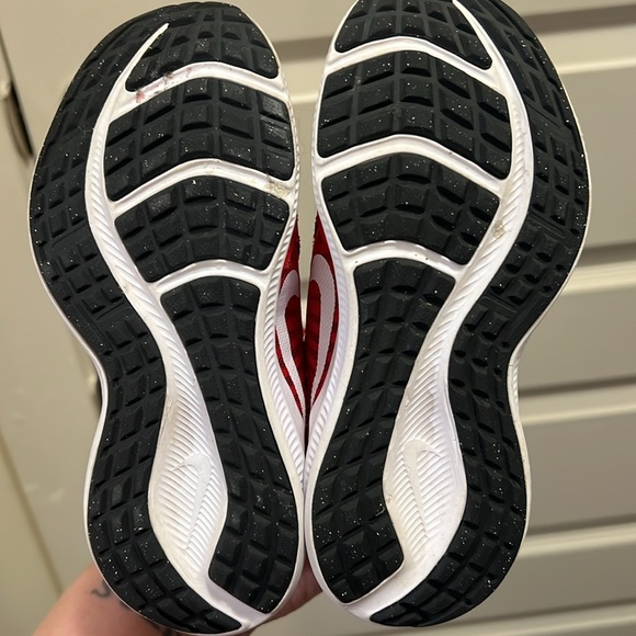 Kid’s Nike Running shoes sz. 10.5C - Picture 3 of 5